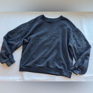 Gap Vintage Soft Eyelet sweatshirt